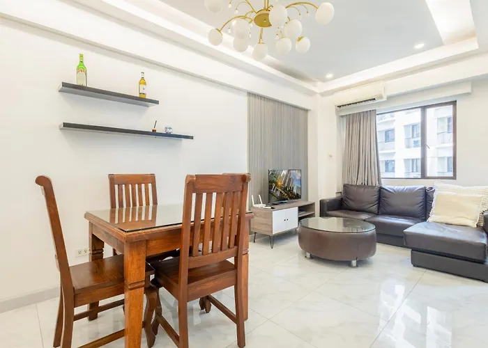 Apartment Forbeswood Heights Bgc Near St Lukes Manila